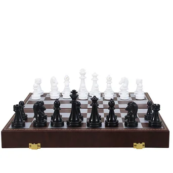Sulankstomos Medinės Lentos Šachmatų Rinkinys, Akrilo Šachmatų šachmatų lentos Papuošalai Magnetiniai Šachmatai Anglies Chessmen Šaškės 2 in 1 Rinkinys Vaikams